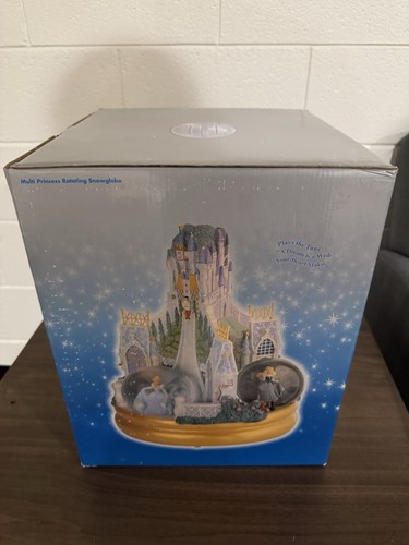 Disney store multi princess - multi,